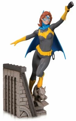 DC COMICS BAT FAMILY BATGIRL MULTI PART STATUE